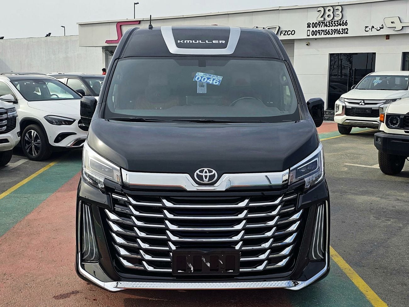 Toyota Hiace High Roof Van 3.5L TOYOTA HIACE High Roof (kmuller) special edition 3.5L Van RWD 5Doors black color