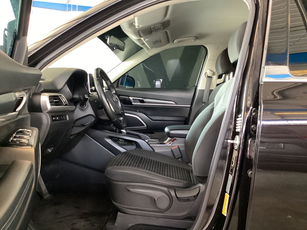 Kia Telluride LX | Carnival Sale • UP TO AED 20,000 OFF | Guaranteed Warranty | 0 Down Payment