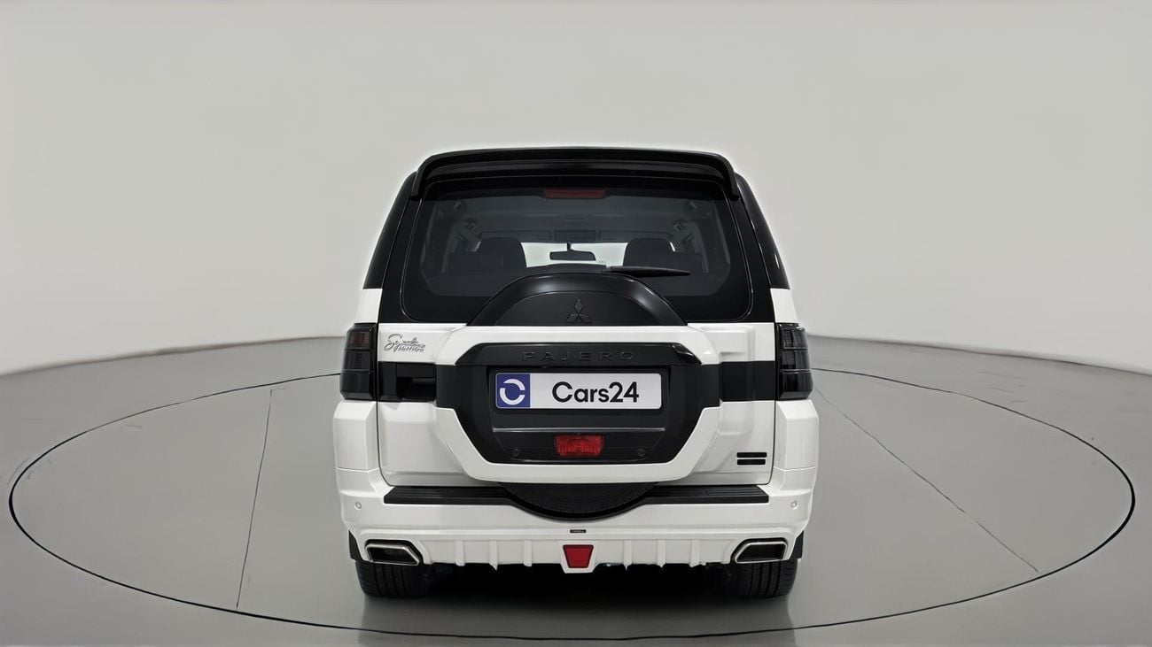 ميتسوبيشي باجيرو كارس24 هي سوق ضخم للسيارات المستعملة موثوق ومضمون ٪كارس24 هي سوق ضخم للسيارات المستعملة موثوق ومضمون
