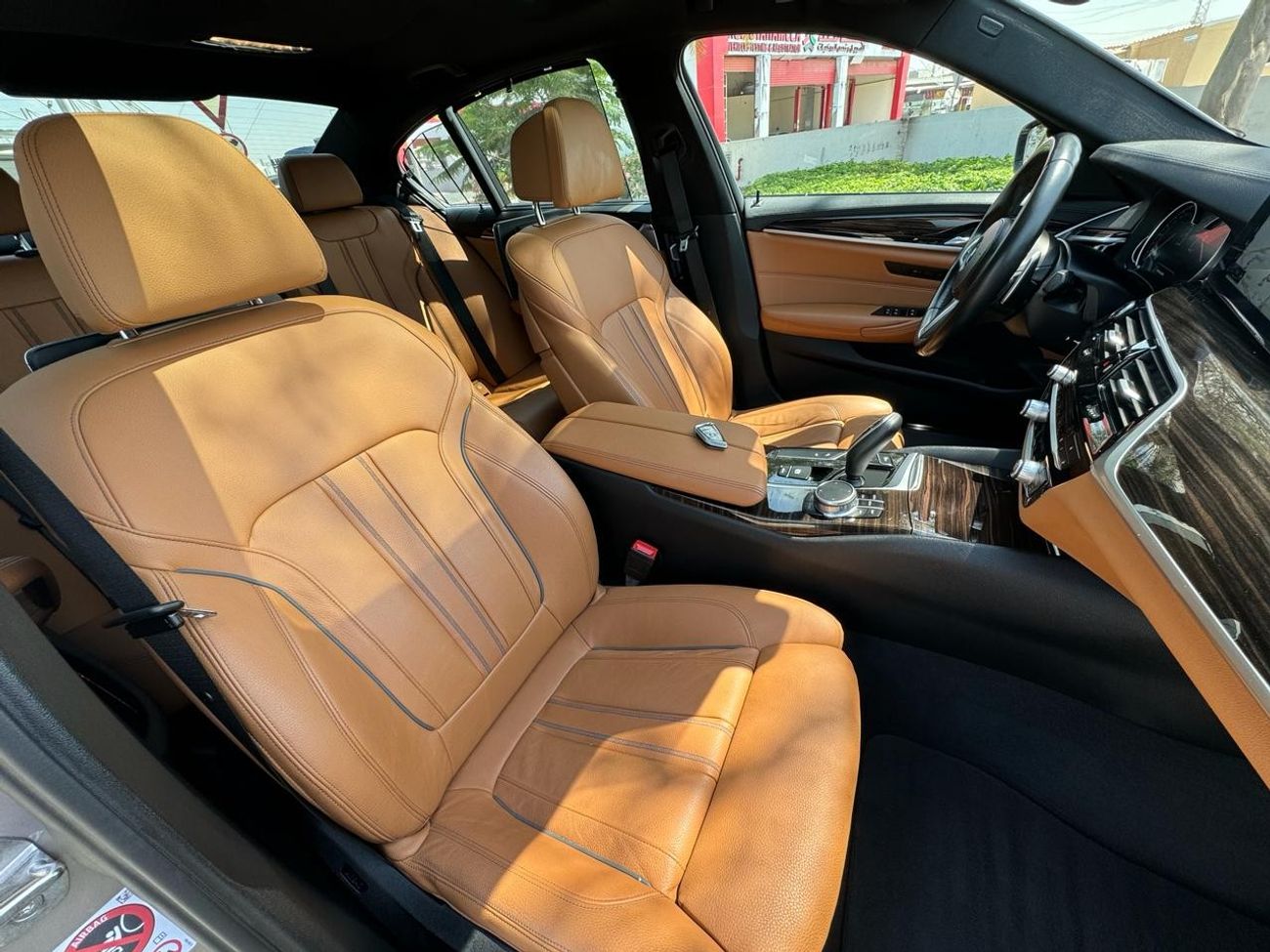 BMW 530i M Sport BMW 530I SPORT LINE 2017 M KIT GCC FULL SERVICE HISTORY-2 KEY