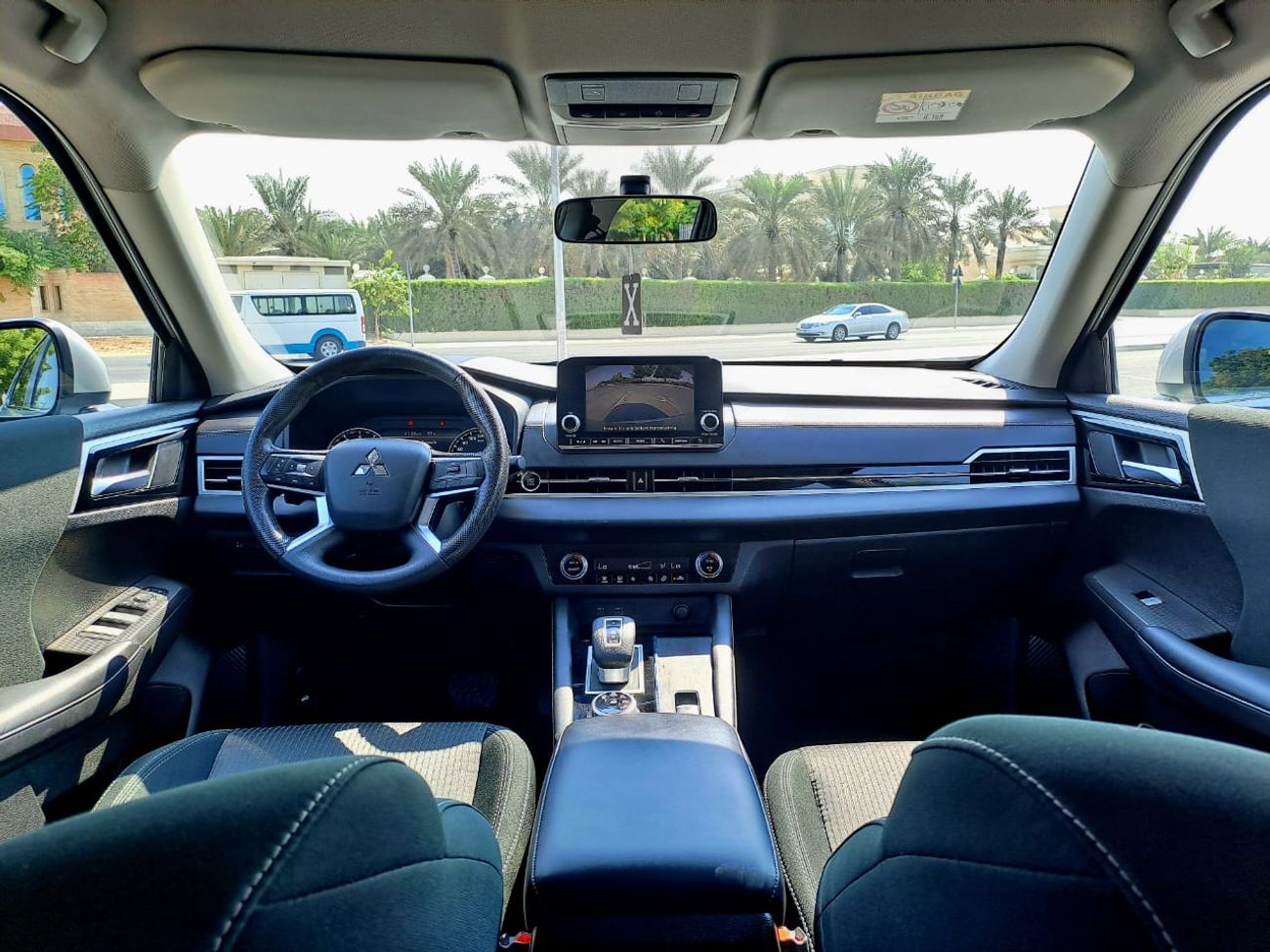 Mitsubishi Outlander GLX 2.4L 1130-Monthly l GCC l Cruise, Camera, GPS l Accident Free