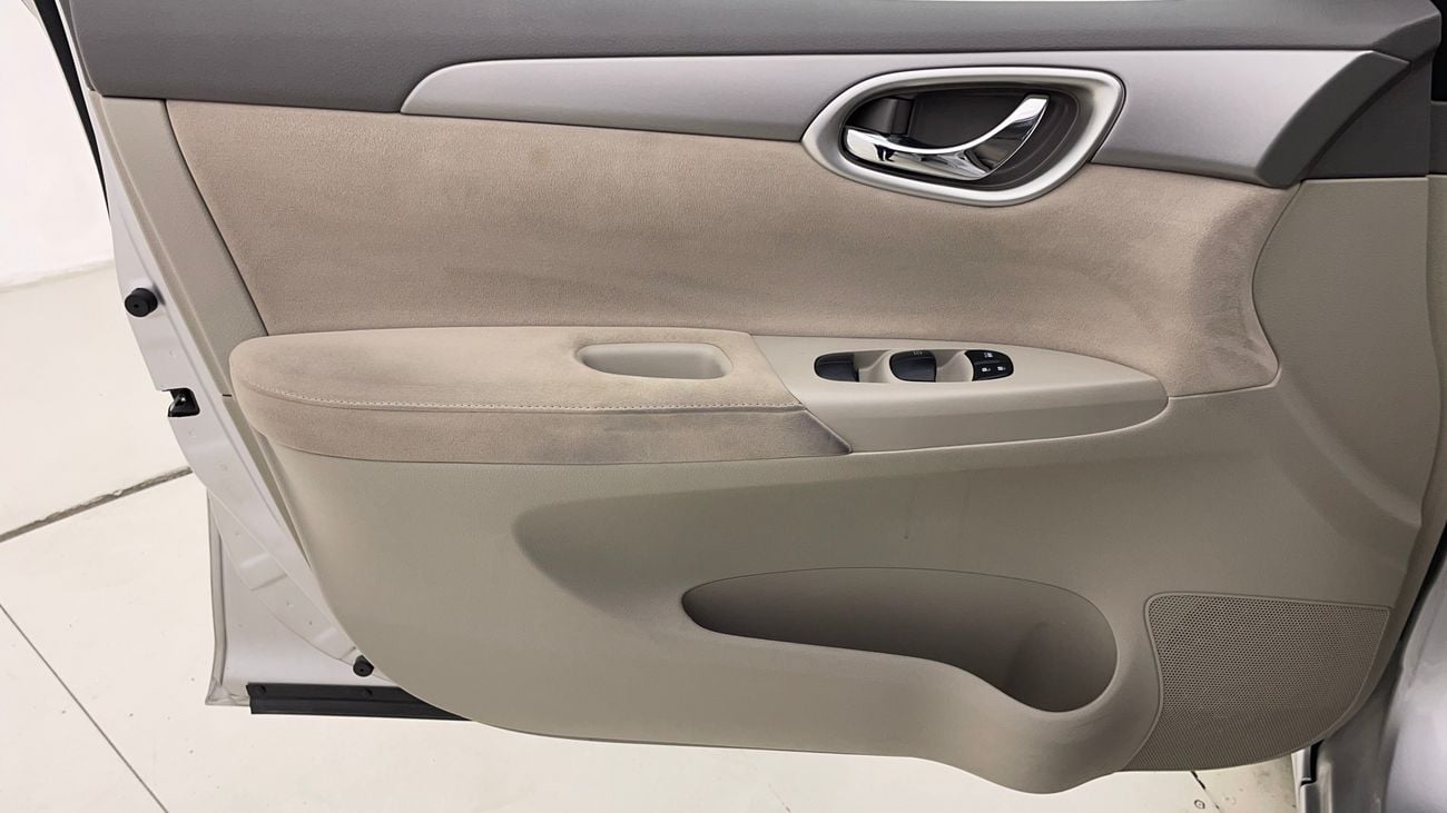 Nissan Sentra SV 1.6L (110 HP) SV 1.6 | Zero Down Payment | Home Test Drive