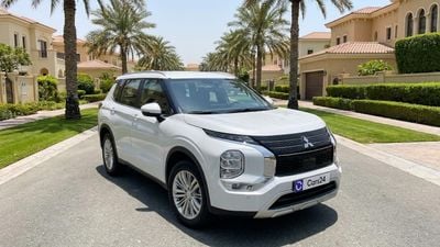 ميتسوبيشي آوتلاندر GLX MIDLINE كارس24 هي سوق ضخم للسيارات المستعملة موثوق ومضمون ٪كارس24 هي سوق ضخم للسيارات المستعملة موثوق ومضمون