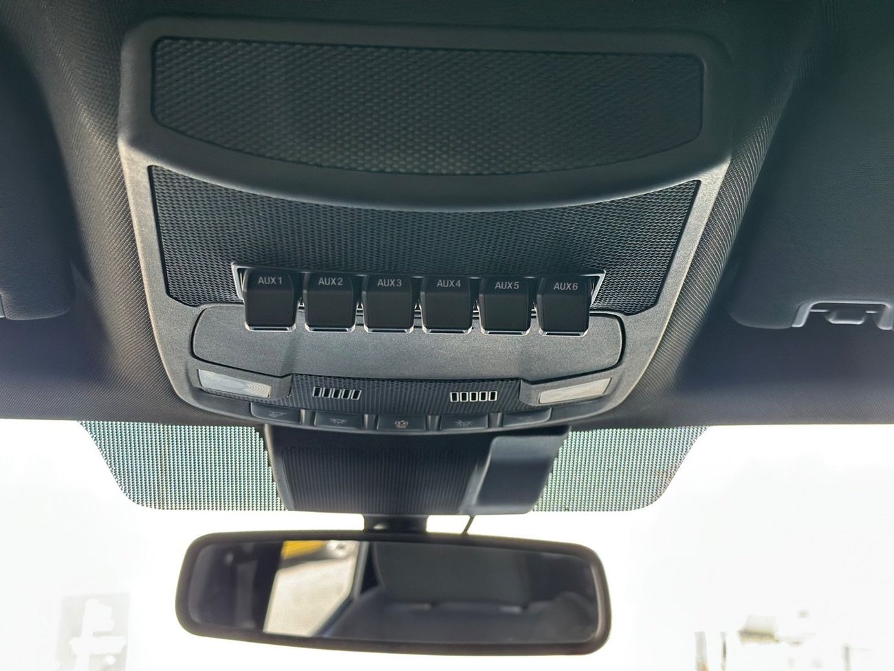 Ford F 150 Raptor FORD RAPTOR F-150 V8 CABIN & HALF | GCC | 2019 | FULL SERVICE HISTORY IN AL-FUTTAIM