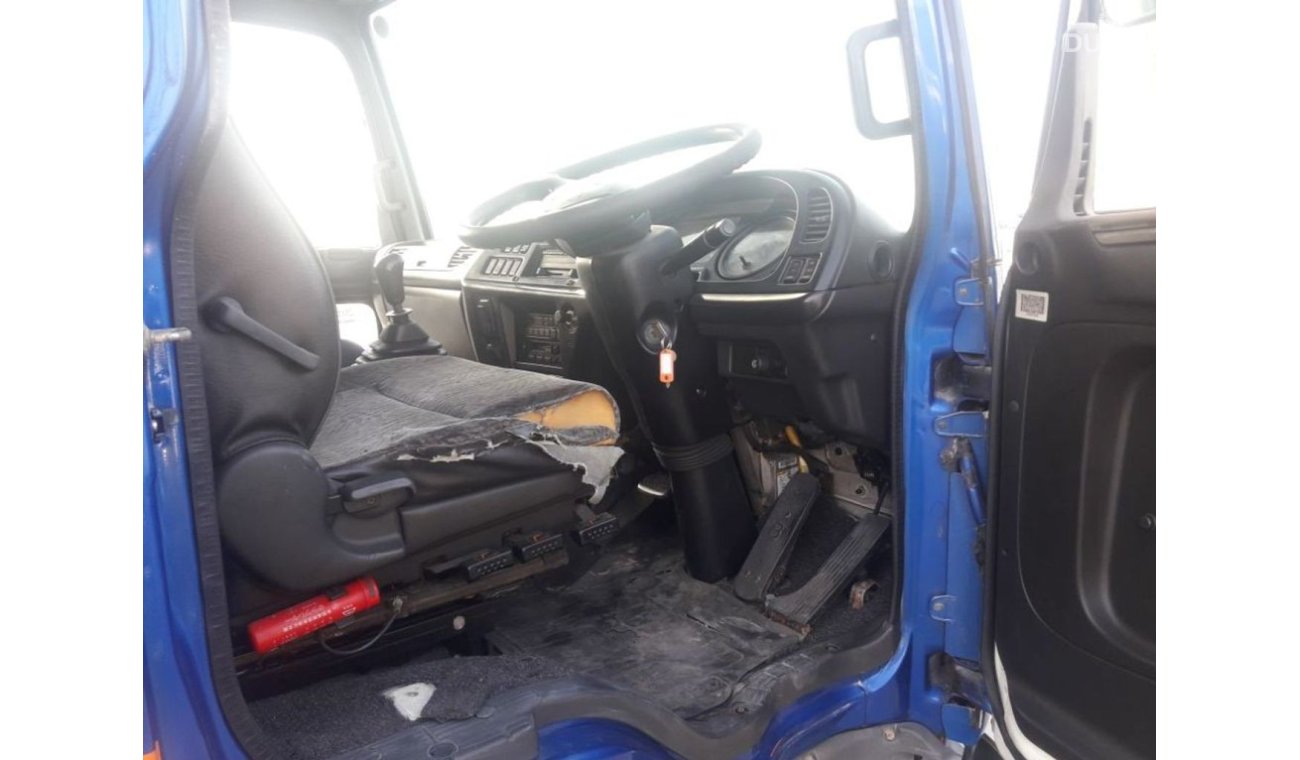 Isuzu Forward Isuzu forward RIGHT HAND DRIVE (Stock no PM 443 )