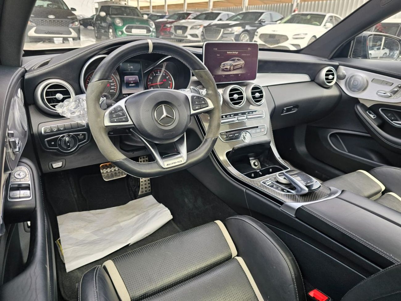 Mercedes-Benz C 63 Coupe Std 4.0L Coupe