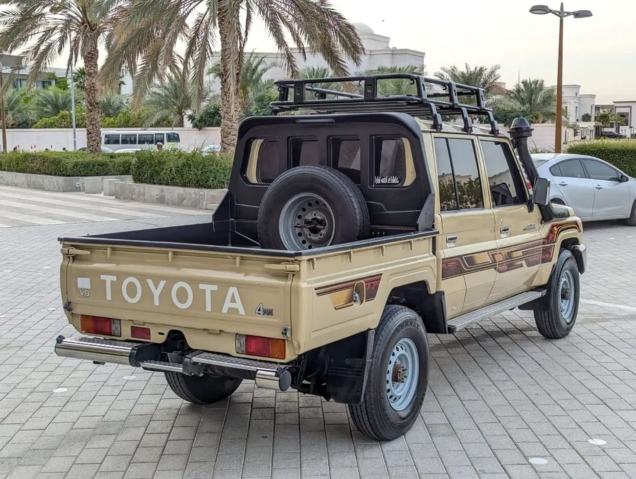 تويوتا لاند كروزر 70 LAND CRUISER PICK UP LC 79 SERIES DIESEL V8 4.5L GCC IN EXCELLENT CONDITION