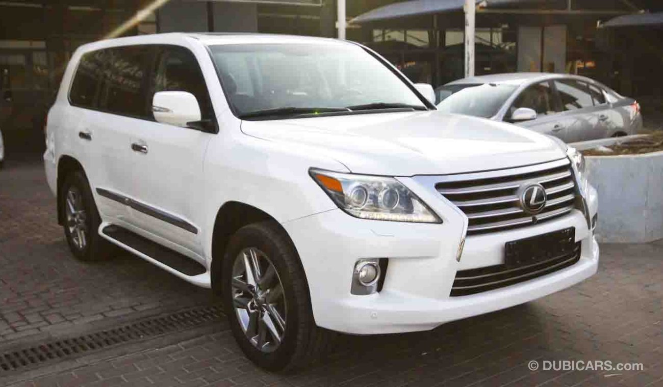 Lexus LX570