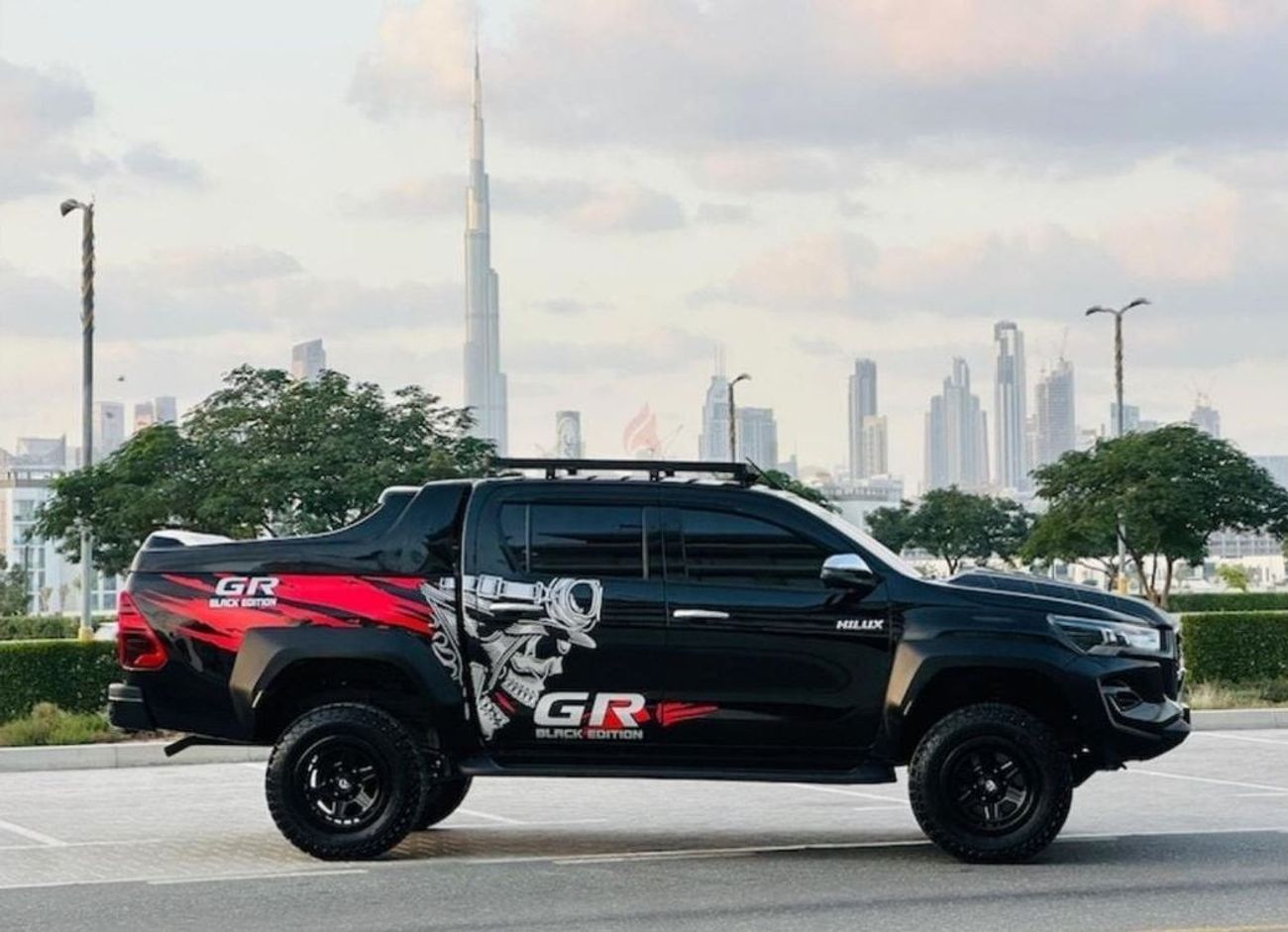 Toyota Hilux GR Sport 4.0L Toyota Hilux pickup GR 2020 years 2.7 4 cylinder gasoline gasoline full option