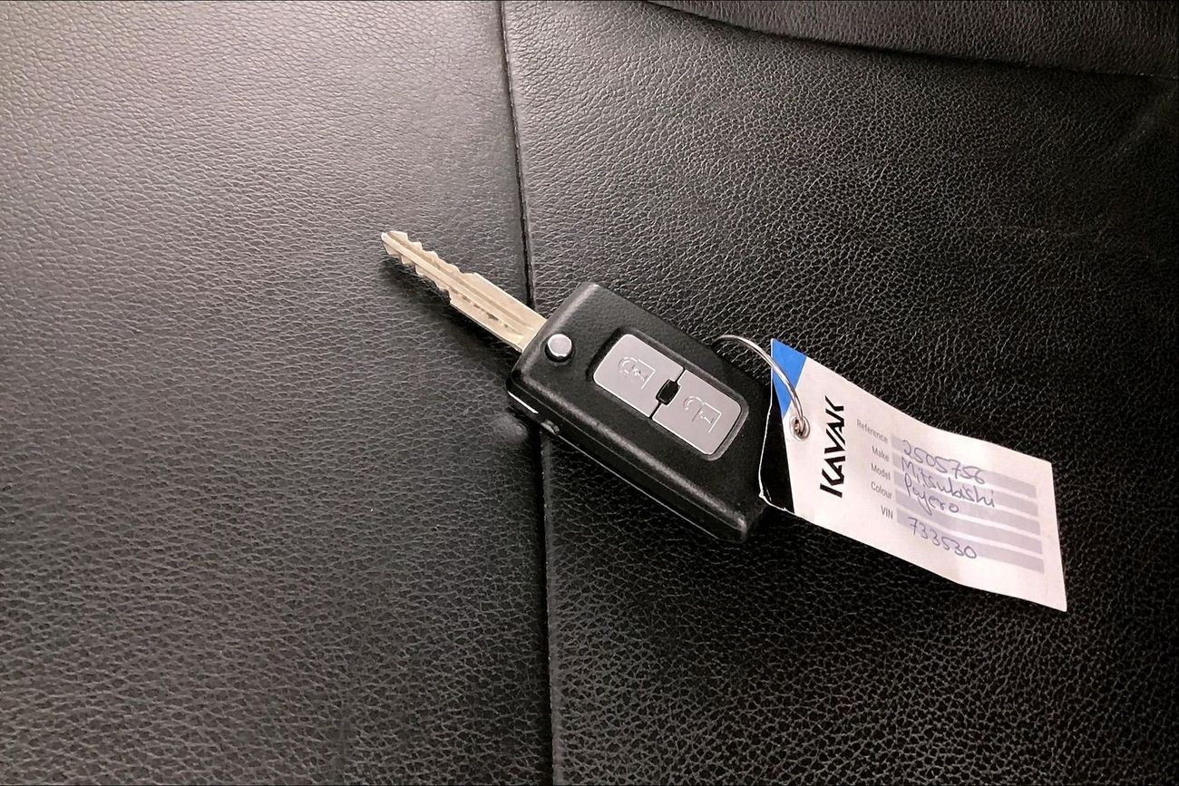 Mitsubishi Pajero GLS Highline | National Day Celebration | Guaranteed Warranty | 0 Down Payment