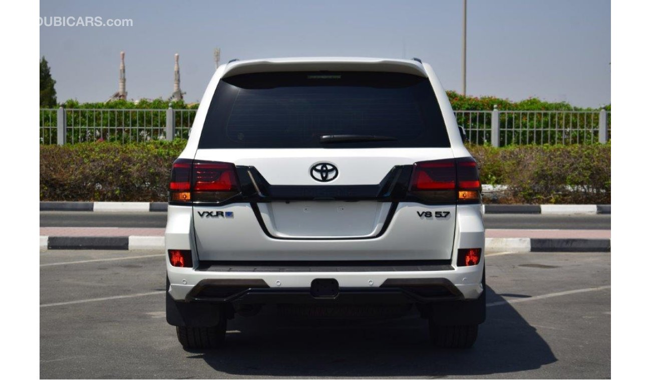 Toyota Land Cruiser VXR + V8 5.7L Petrol AT