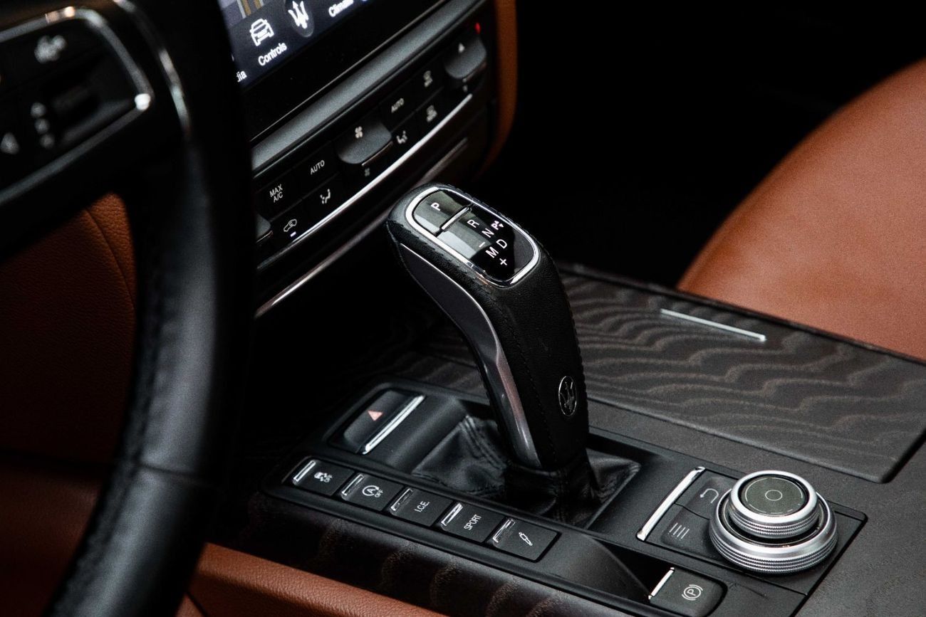 مازيراتي كواتروبورتي | 2,056 P.M  | 0% Downpayment | Immaculate Condition!