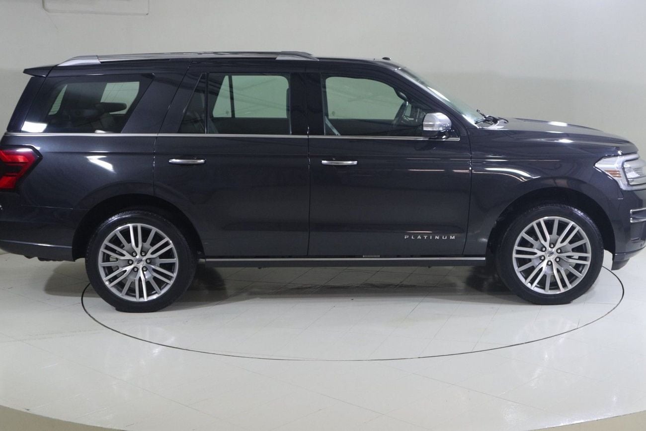Ford Expedition PLATINUM XP-PN222/ AL TAYER MOTORS/ AL QOUZ SHOWROOM