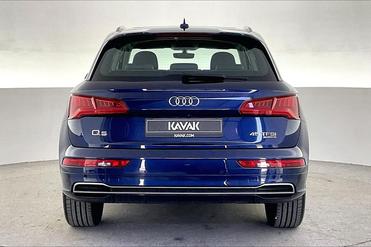 Infiniti Q50 Premium / Luxe | Guaranteed Warranty | 0 Down Payment