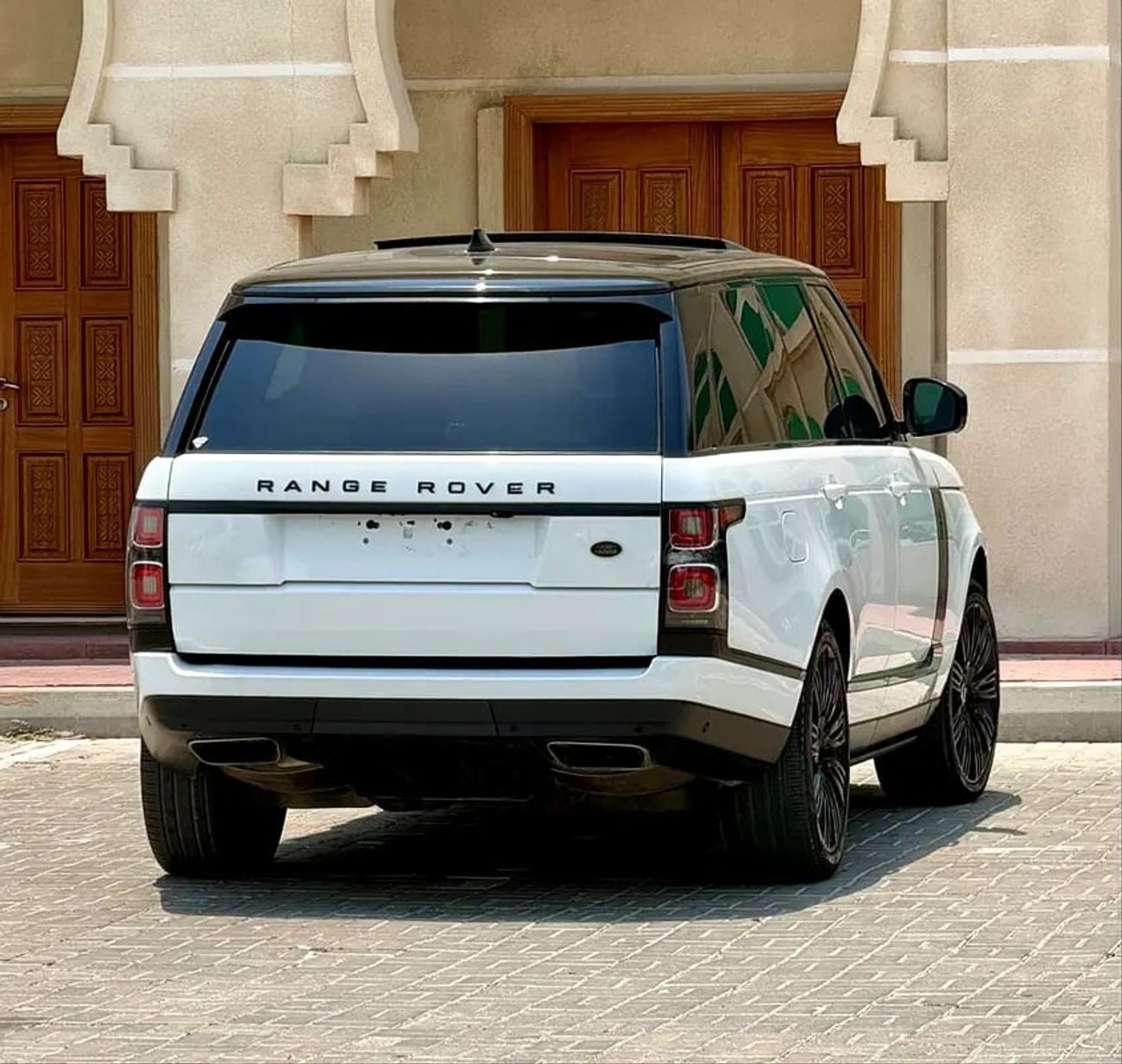 Land Rover Range Rover رنج روفر فوج صبغ وكالة Vogue Supercharged - US Specs - Pristine Condition