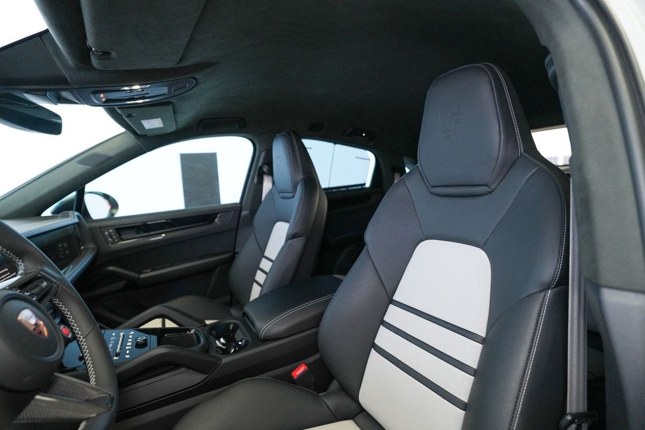 Porsche Cayenne TURBO GT