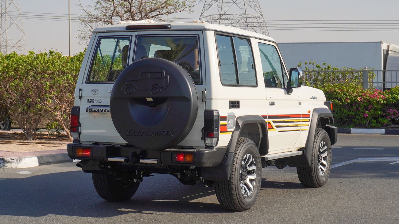 Toyota Land Cruiser 70 LX 4.0L V6 A/T