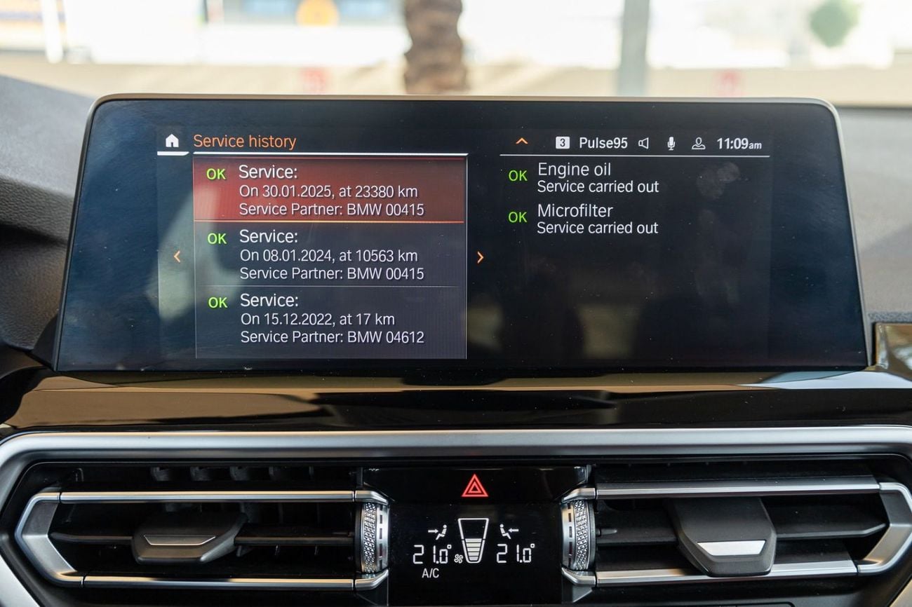 BMW X3 xDrive 30i Exclusive 2.0L BMW X3 xDrive30i 2022 GCC | Warranty