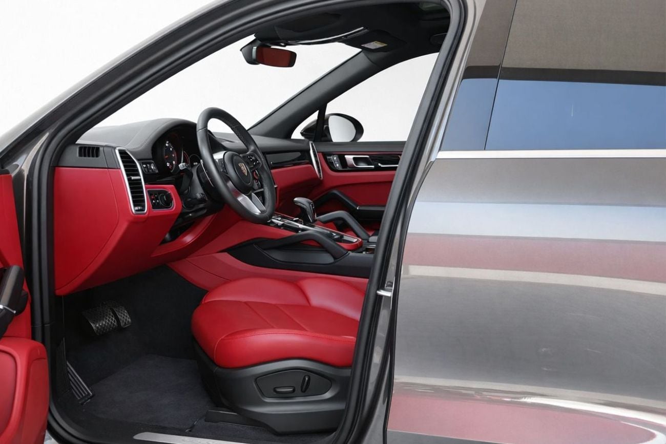 Porsche Cayenne Base AED 5,581 P.M l 0% Down Payment l Standard l  Warranty till 2028 – Al Nabooda