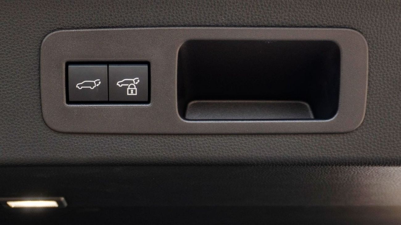 Toyota Land Cruiser 2024 Toyota LC300 VX 3.5L Petrol (Export price)