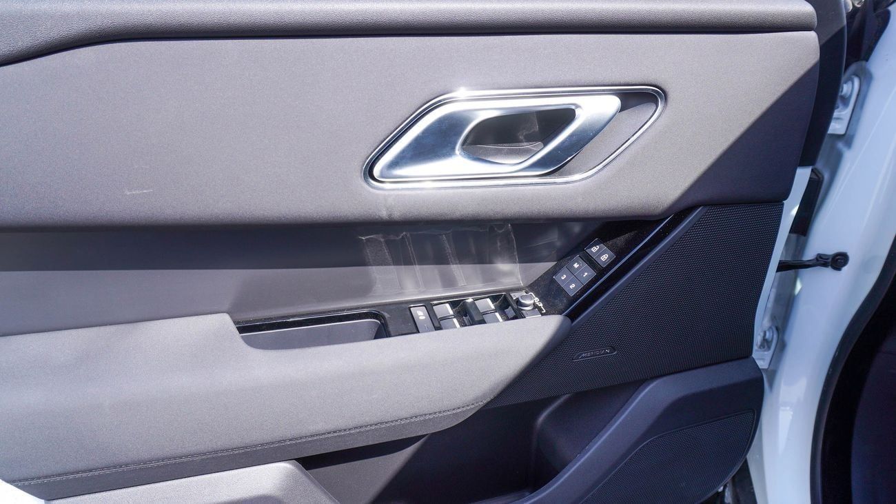 Land Rover Range Rover Velar DYNAMIC SE P250 2.0L (For Local registration plus 10%)