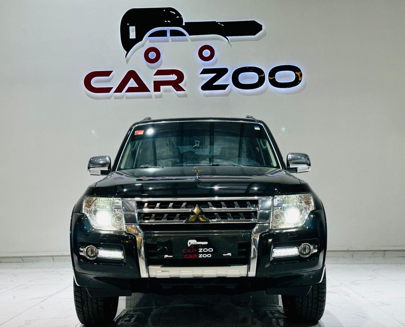 Mitsubishi Pajero GLS Mid 3.8L (243 HP)