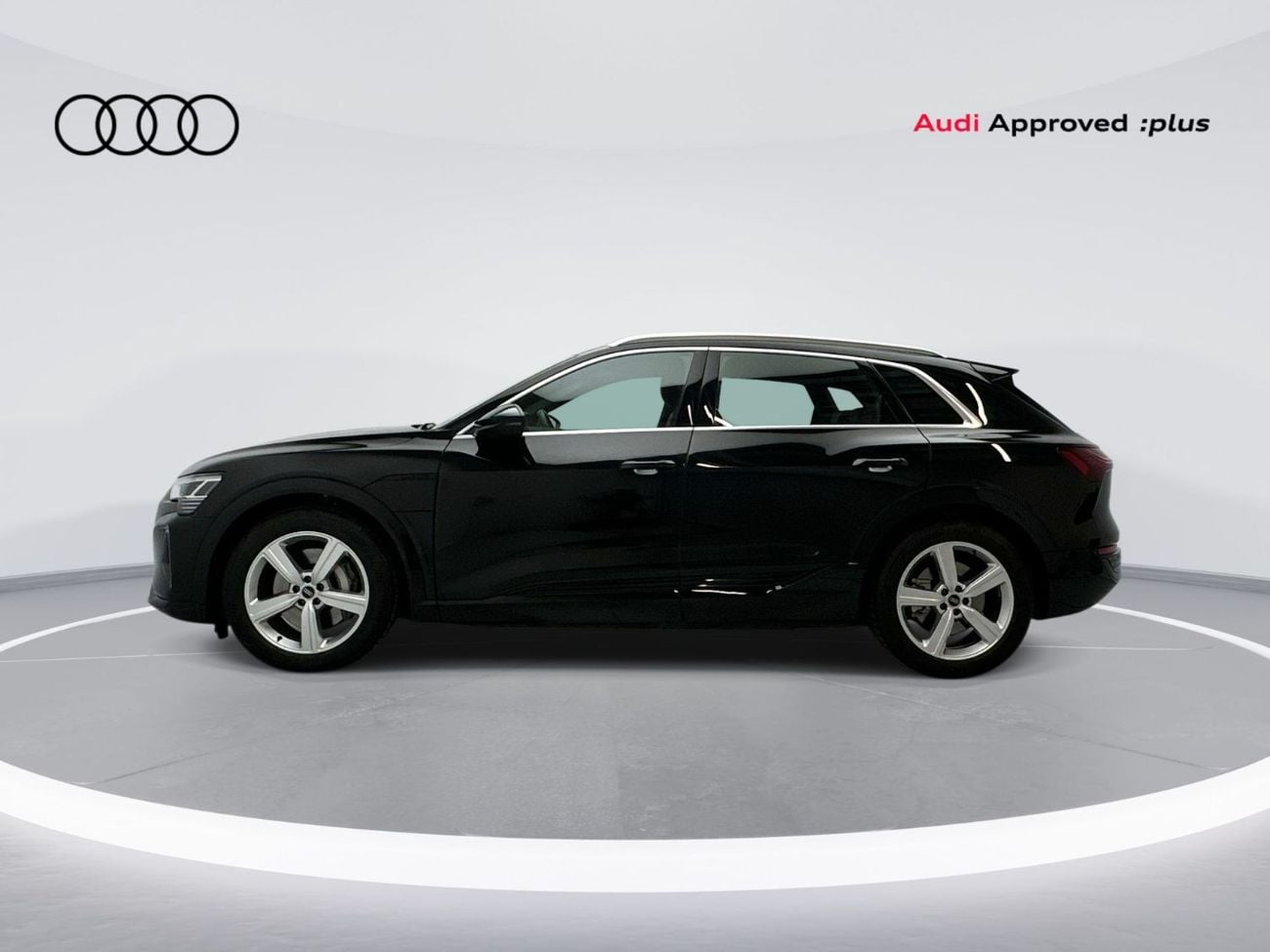 Audi Q8 etron 55 quattro Advanced Q8 Advanced 55 e-tron quat 408hp (Ref# 028490)