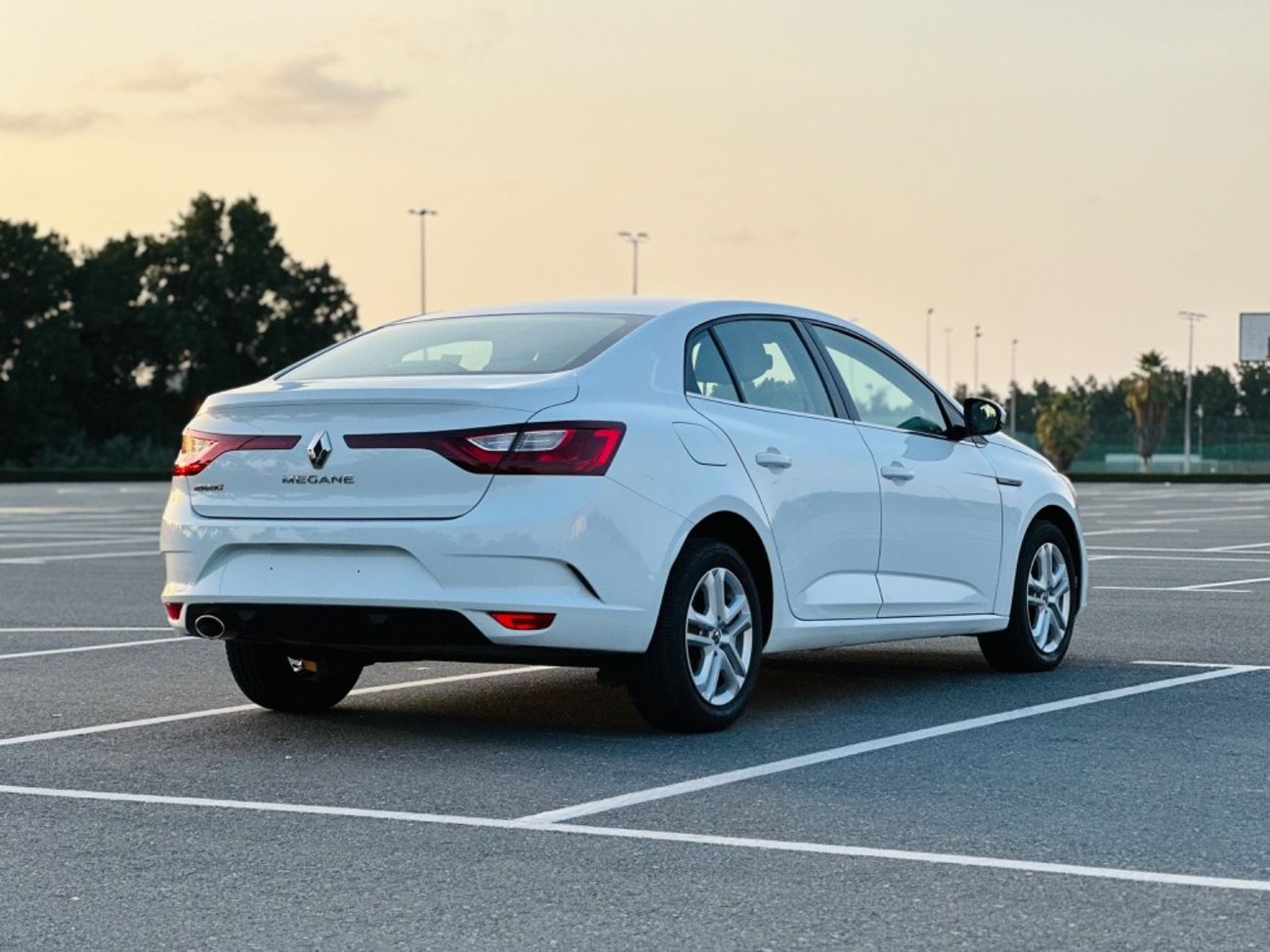 Renault Megane LE RENAULT MEGAN MODEL 2020 GCC SPACE