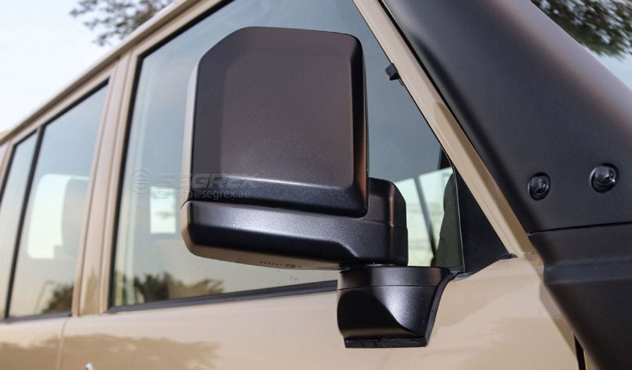 تويوتا لاند كروزر بيك آب 2025 Model Toyota Land Cruiser Pick Up, LC79 Double Cabin, 4.0L Petrol 4WD 6A/T