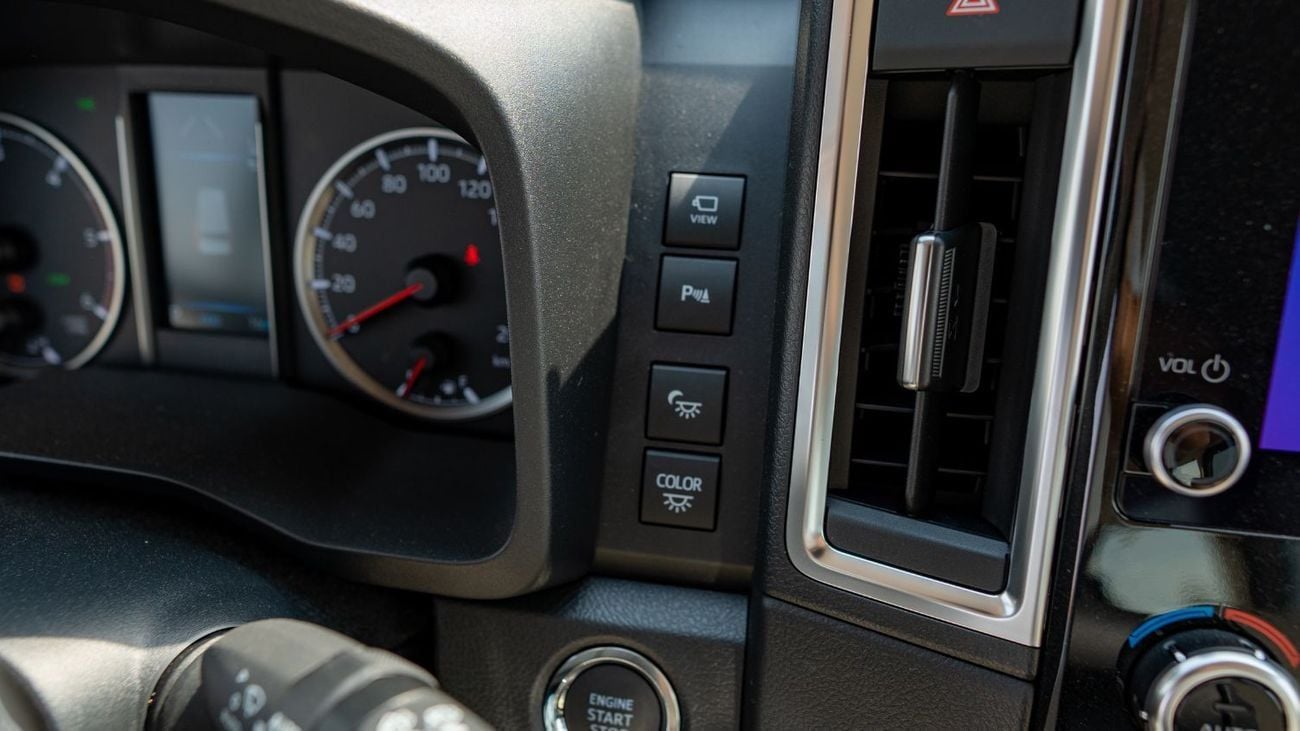 Toyota Granvia 2025 Toyota Granvia 3.5L Premium AT Petrol