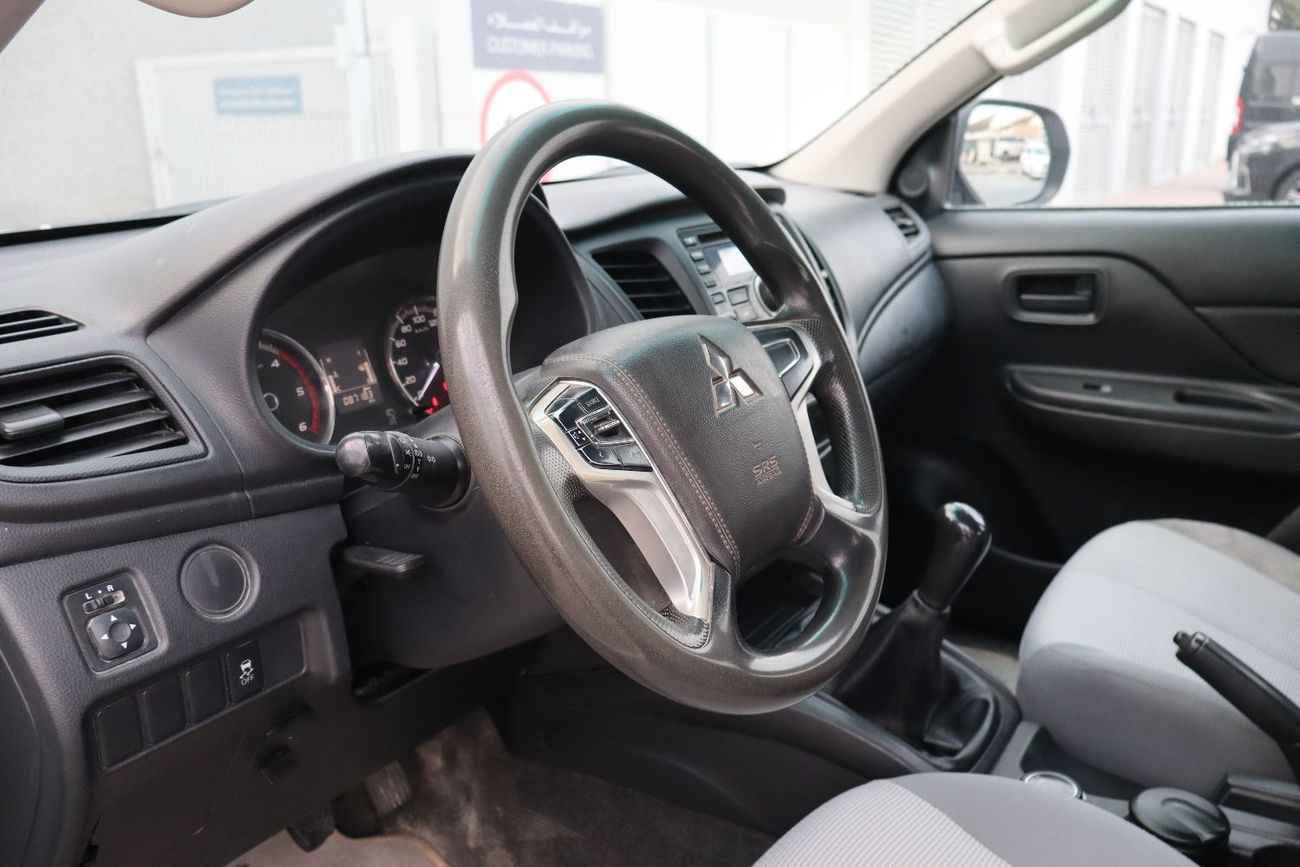 ميتسوبيشي L200 GLS 2.4L