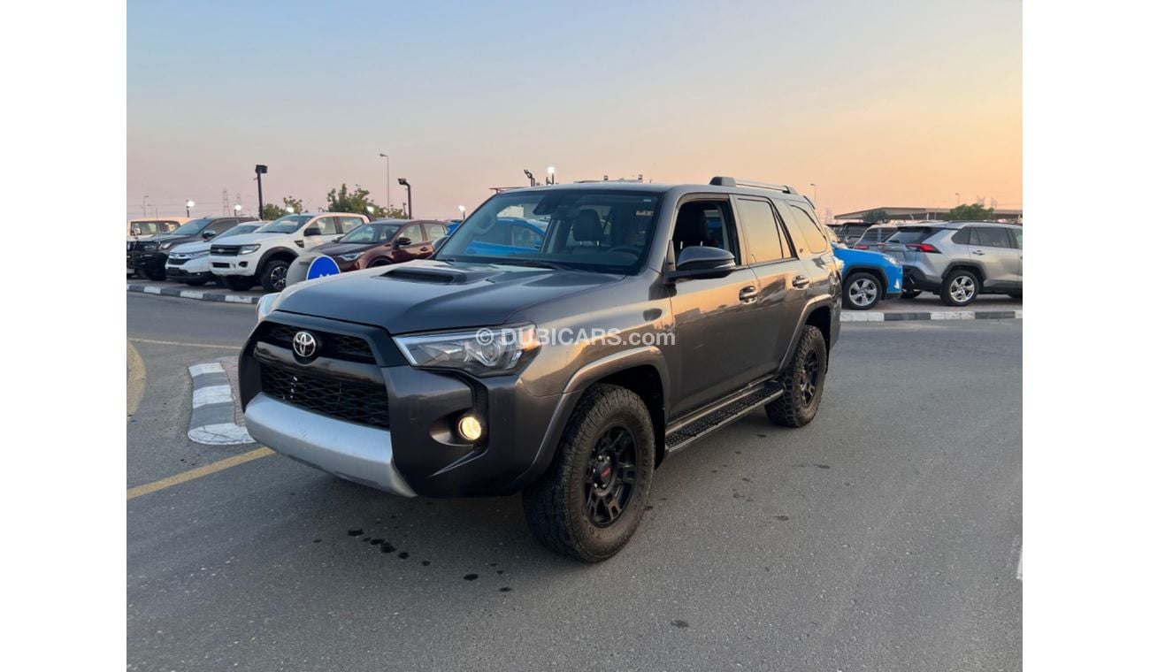 Toyota 4Runner PUSH START TRD SUNROOF 2 REMOTES (Export  Only)