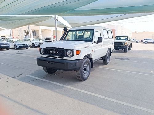 Toyota Land Cruiser 70 2024 Toyota Land Cruiser LC78 (3-Door) Hardtop VDJ 4.5L V8 Diesel M/T 4x4 Export Only