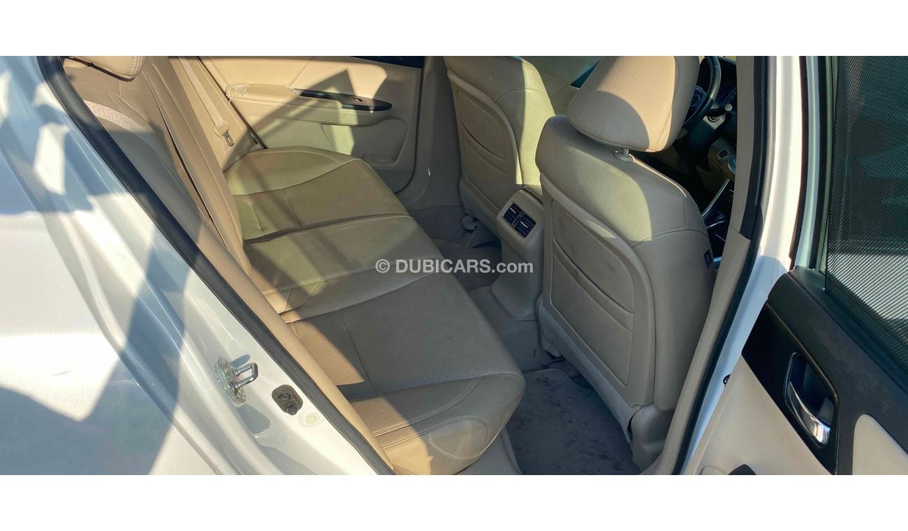 هوندا أكورد ‏خليجي 6 سلندر Full option