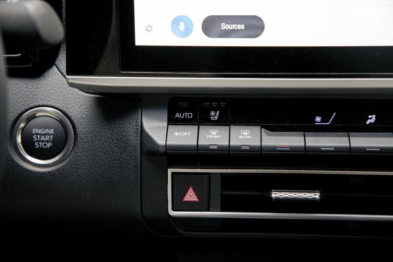 Toyota Camry GLE 2.5L - Netural Black Inside Formage  | Export Only