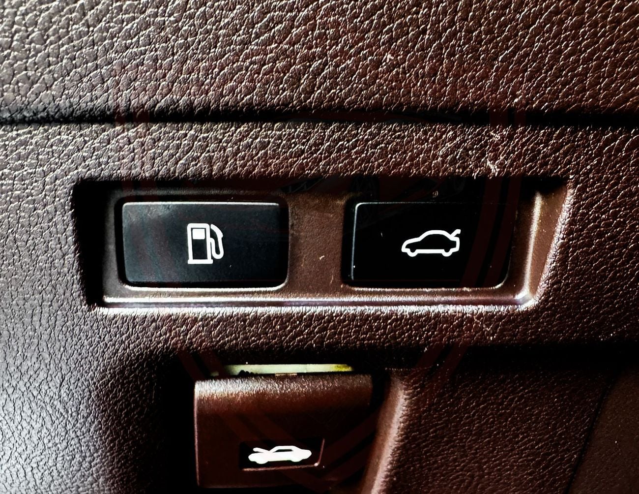 Lexus ES350 Premier 3.5L FWD Lexus ES350 | 3.5 L | 2019 | GCC | Full Option | Accident-Free |  In Excellent Cond