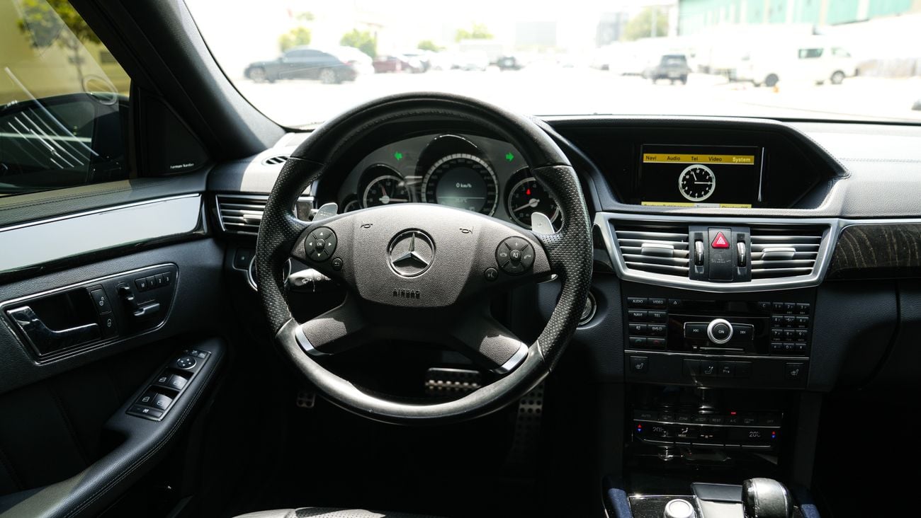 مرسيدس بنز E 63 AMG STD