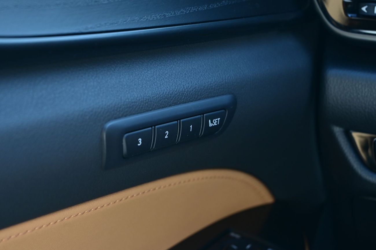 لكزس NX350h Lexus NX350h Platinum 2.5L Hybrid AWD, Model 2025 Color White