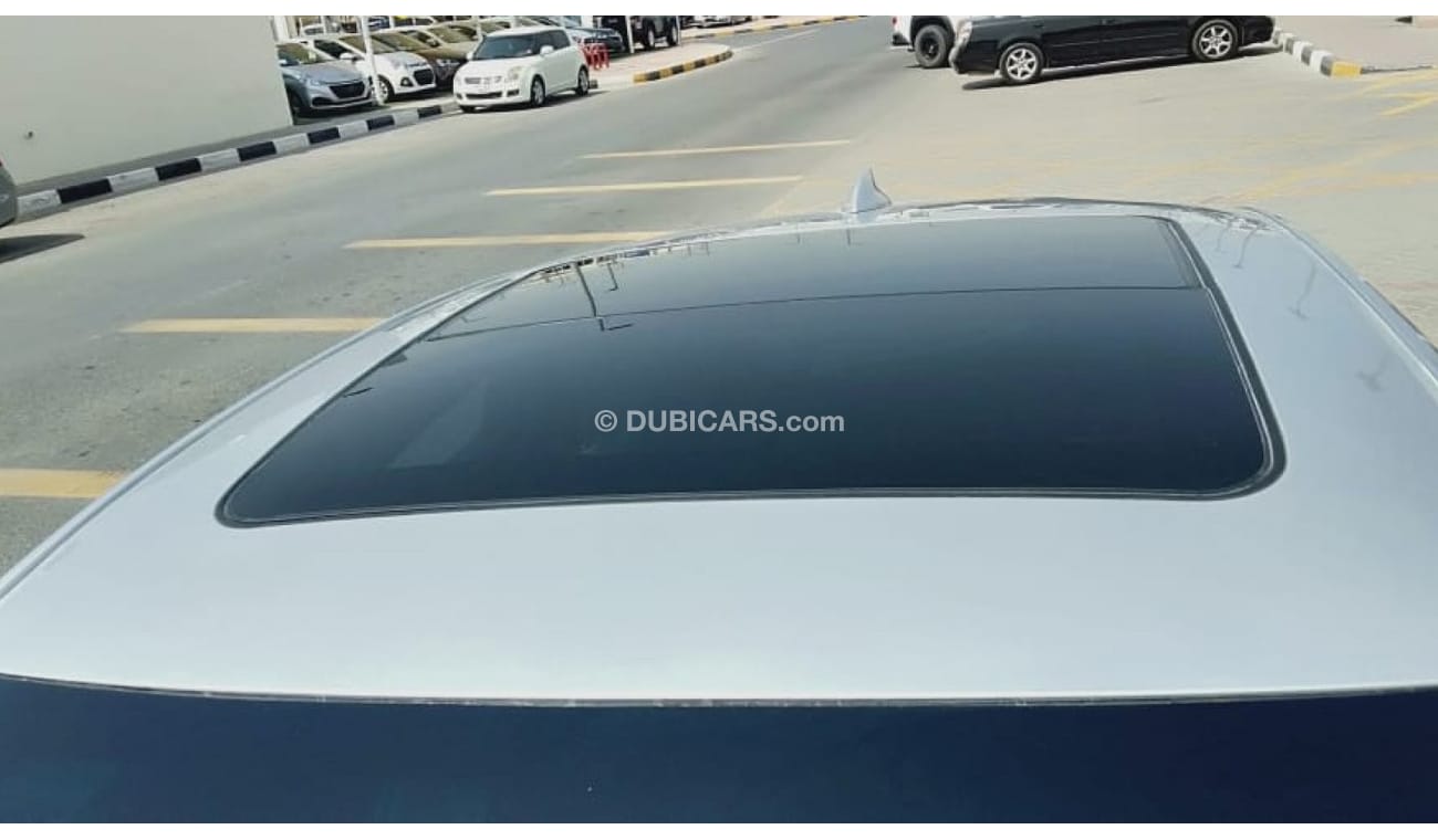 Chevrolet Malibu LT - With Panoramic Sunroof
