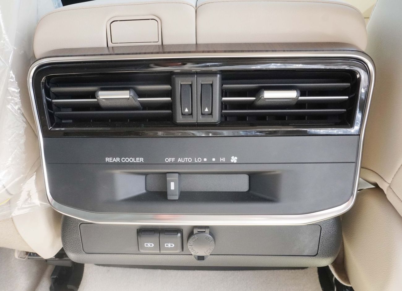 Toyota Land Cruiser GXR 3.5L