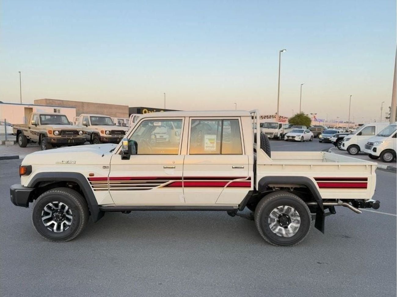 Toyota Land Cruiser Pick Up EXPORT ONLY - LC79 DOUBLE CABIN LX-Z A/T 4.0