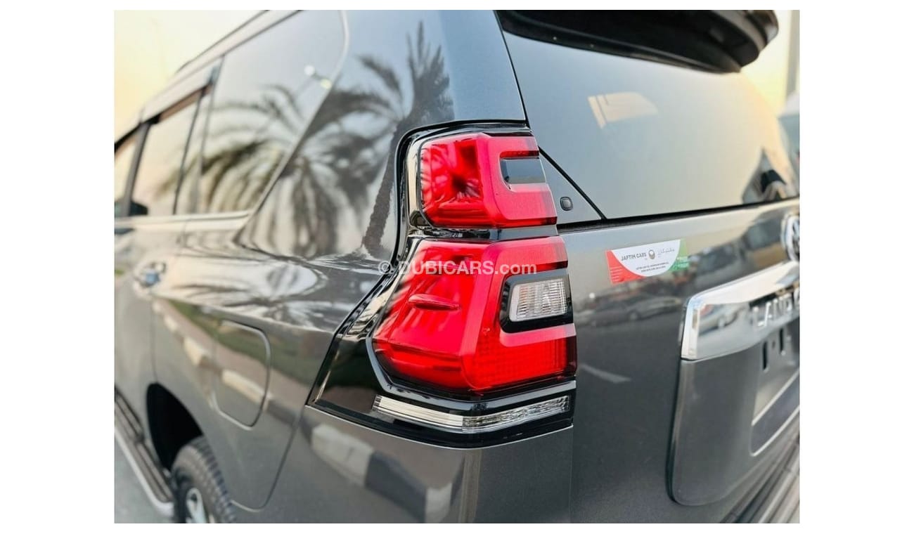 Toyota Prado TZ-G Type FULL OPTION | Premium Condition | SUNROOF | 2.8L DIESEL ENGINE | AT | BLACK LEATHER INTERI