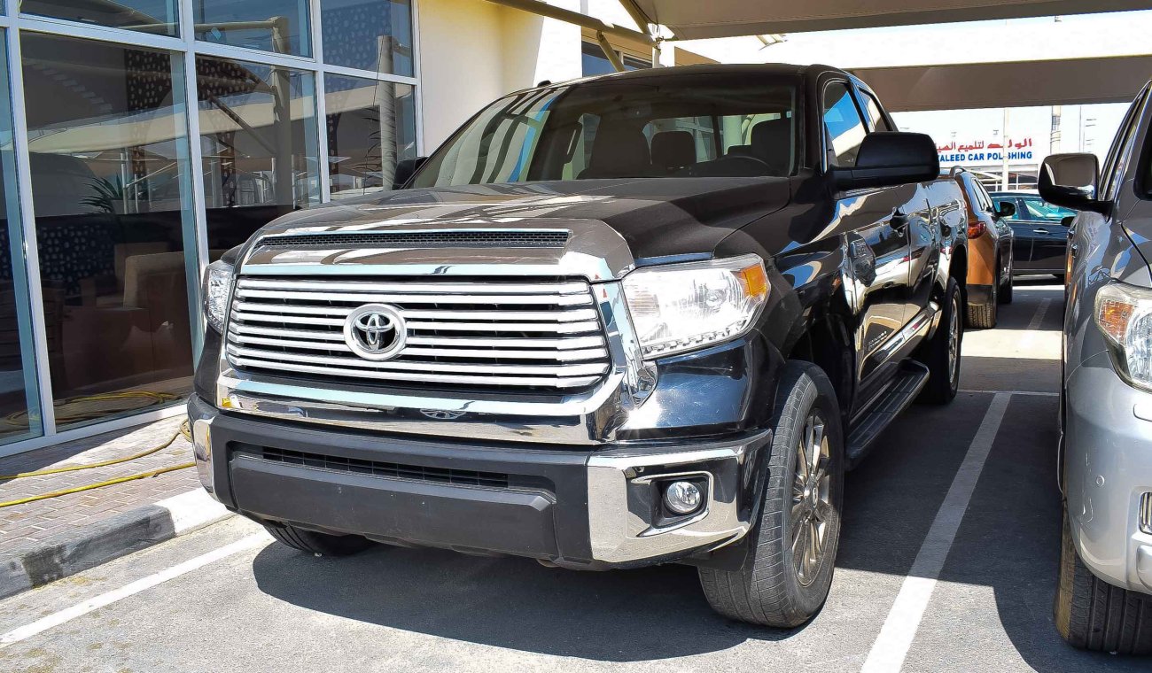 Toyota Tundra 5.7L V8 SR5 TSS