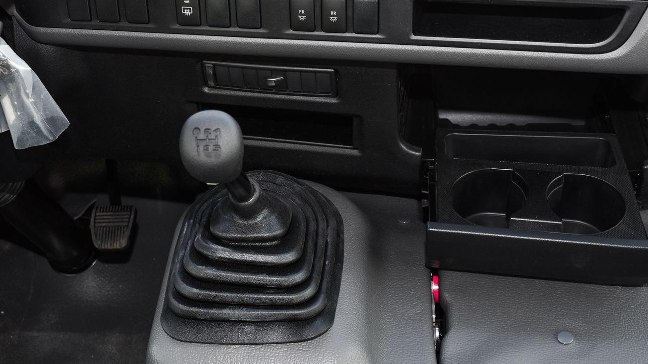 تويوتا كوستر 4.2L Diesel