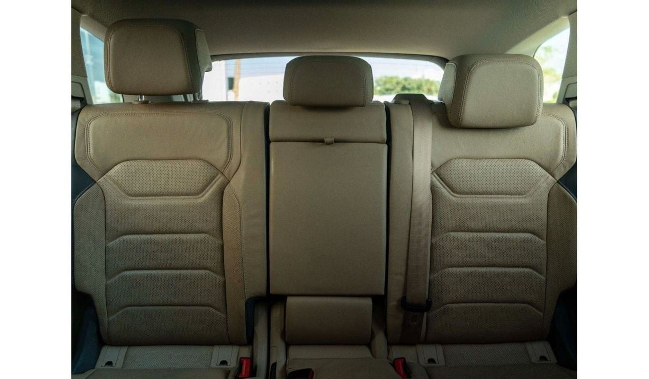 Volkswagen Touareg AED 1,730 PM • TOUAREG 3.6L V6 HIGHLINE • 1 YEAR FREE WARRANTY AND SERVICE PLAN • PRISTINE CONDITION