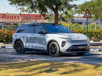 Nio EL8 2022 Used Nio EL8 | 100 kWh | 653 Hp | Law Mileage (35,000 Km)