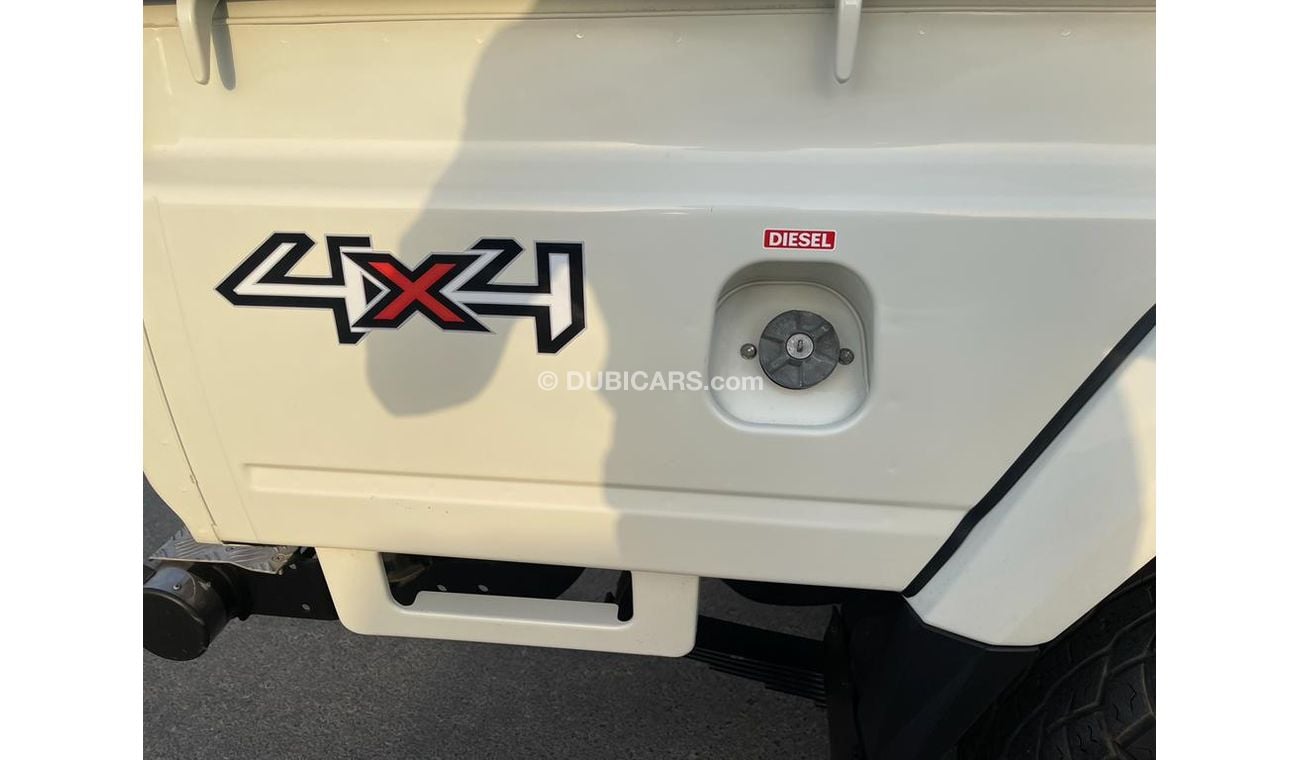 Toyota Land Cruiser Pick Up