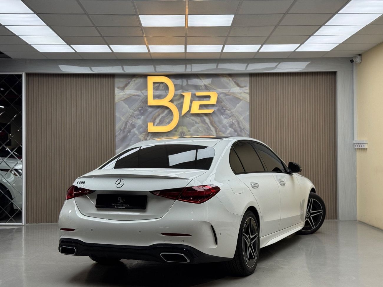 مرسيدس بنز C 300