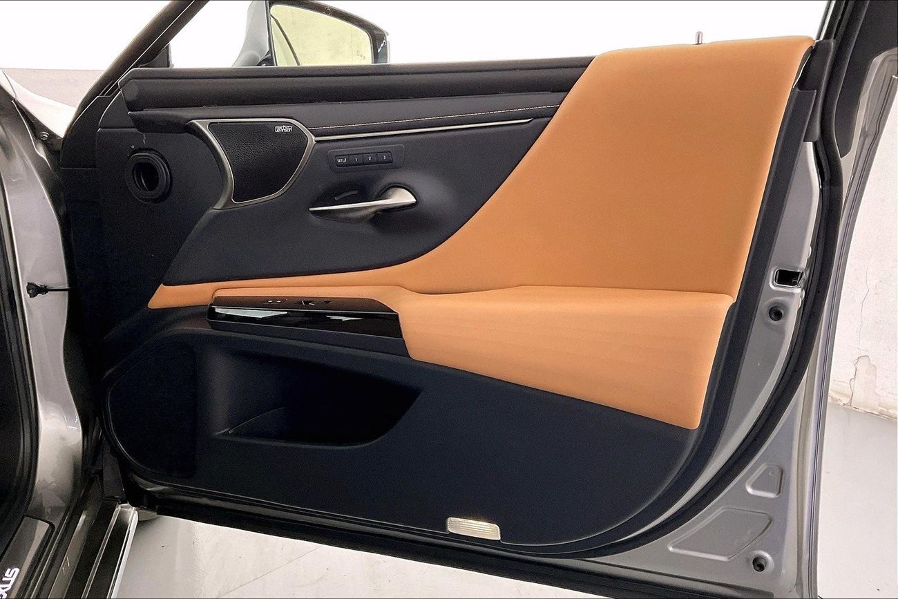 Nissan Sunny SV | 1 year free warranty | 0 Down Payment