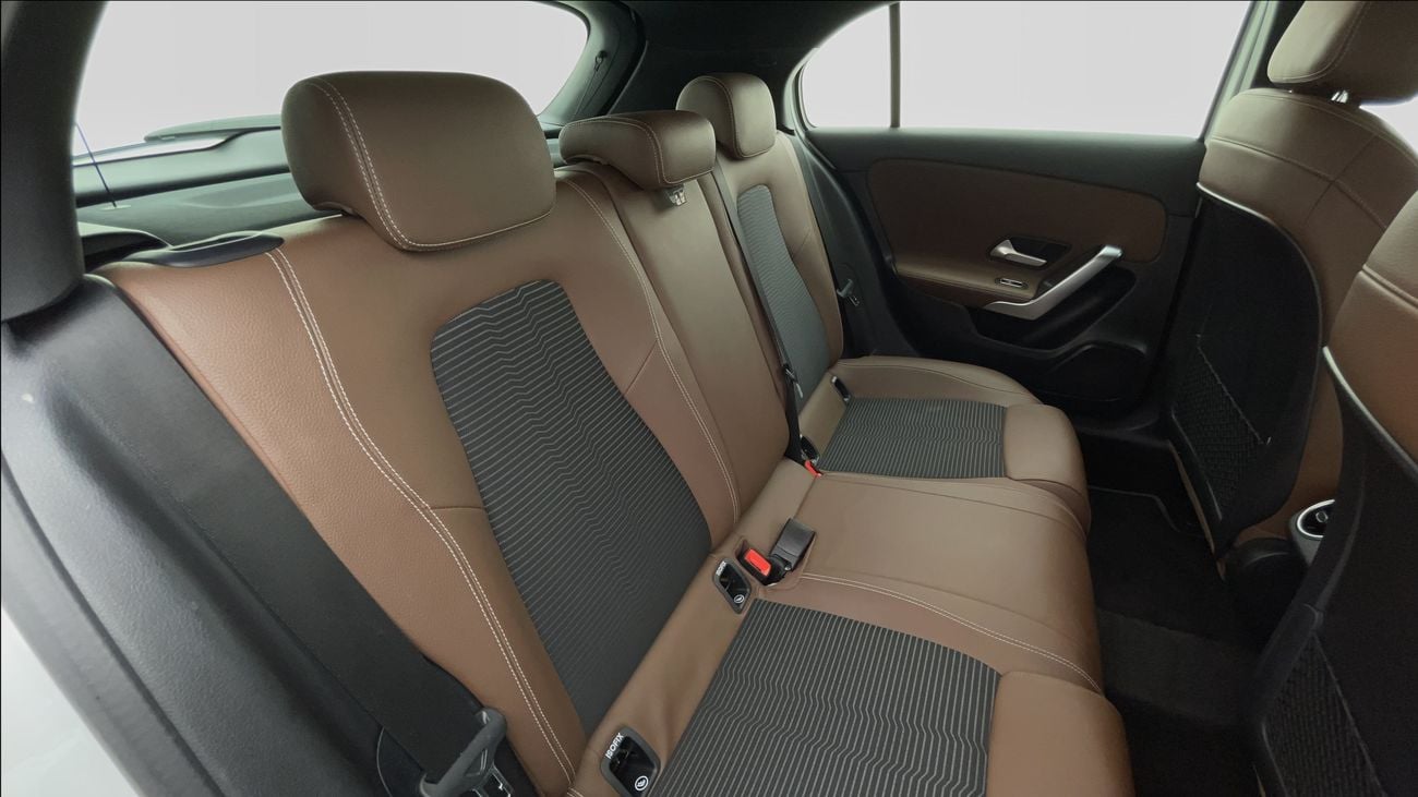 Mercedes-Benz A 200 Std 2.0L STD 1.4 | Zero Down Payment | Home Test Drive